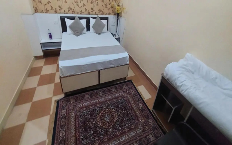 Hotel Heera Palace