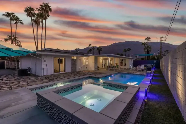 The Desert Xscape Pool Views