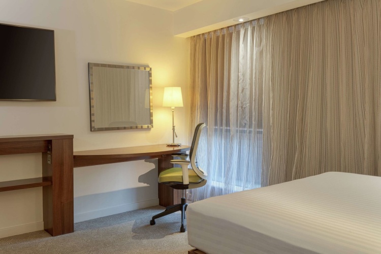 Hampton by Hilton Corby/Kettering photo 7