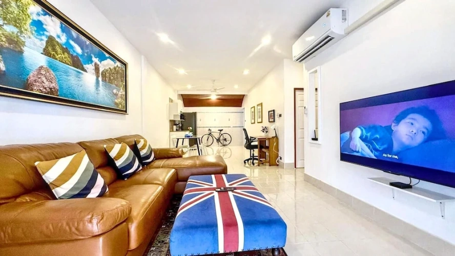 2 Bedrooms Apartment