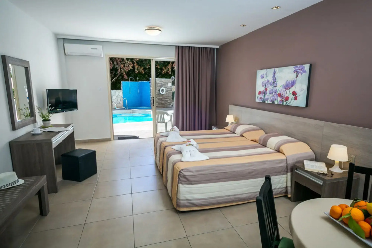 Crystallo Apartments
