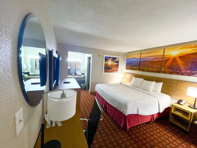 Days Inn - Athens