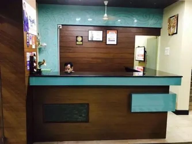 Iroomz Vaishali Residency