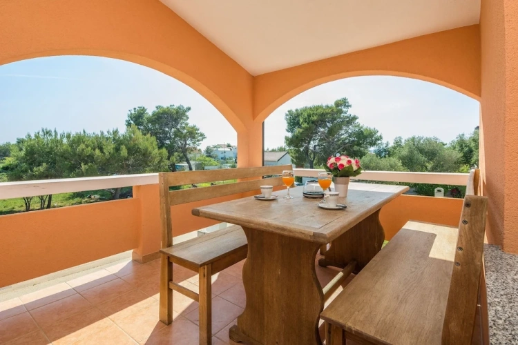 Family Apartment with balcony