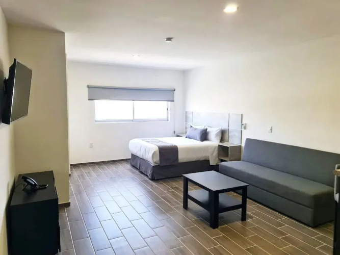 Sr Suites