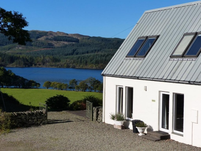 2 Bedrooms Cottage