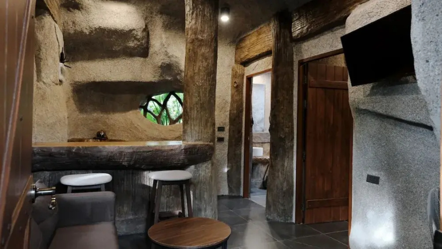 Lush Inn Phuket