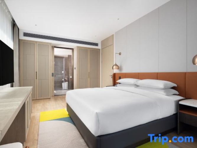 1 Bedroom Suite
