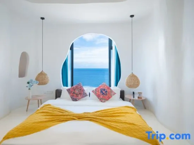 Economy Suite