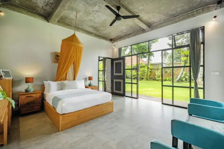 Private Pool Villa in ubud with Jungle View