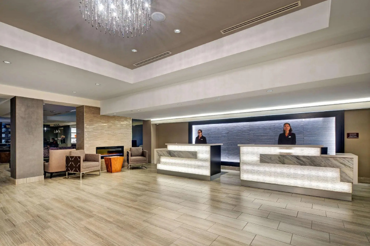 DoubleTree by Hilton Halifax Dartmouth