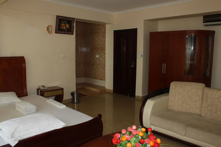 MIC Hotel