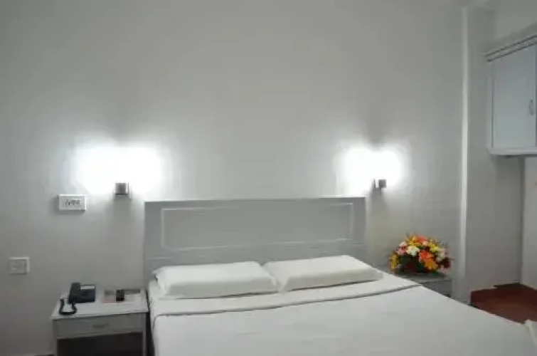 Edassery Cokkers Tower Hotel