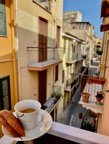 1 Bedroom Standard Double room with balcony and with city view