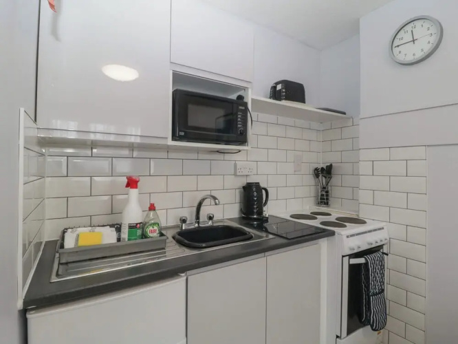 Flat 5, Big Tree Holiday Flats