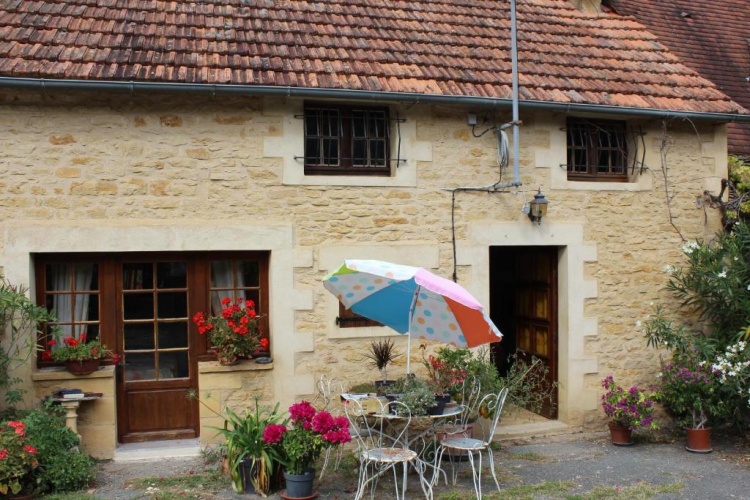 3 Bedrooms Cottage