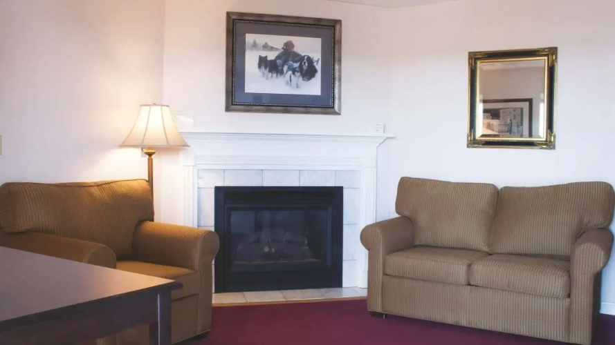 The Lucerne Inn
