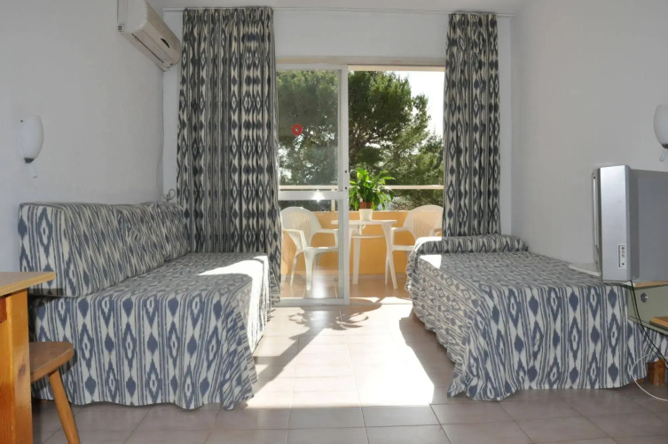 Alper Apartments