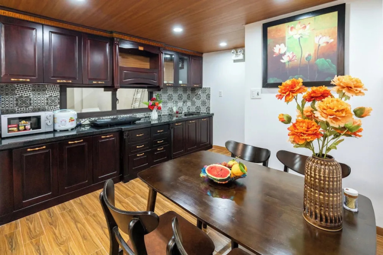 Iris Hill Villa Hue