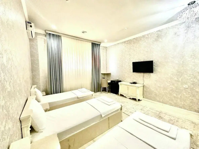 Almir Hotel