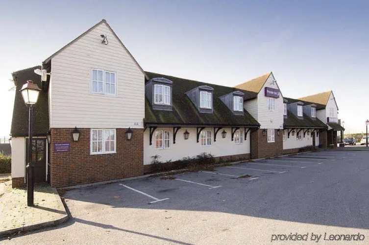 Premier Inn Gravesend (a2/singlewell)