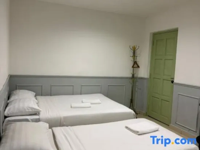 Deluxe Double Family room