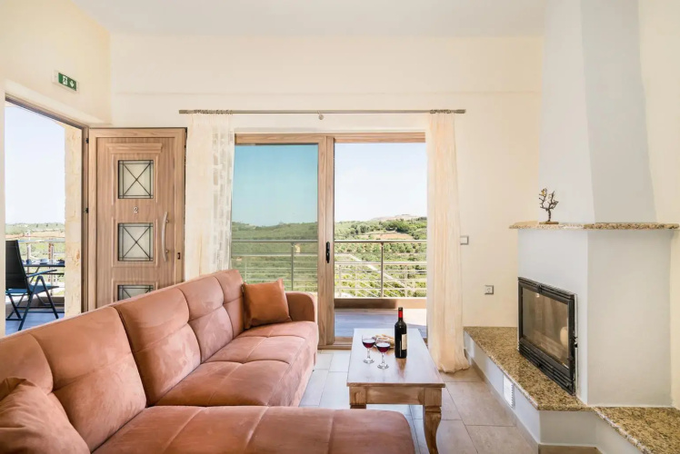 Stefania Villa Ena in Roumeli