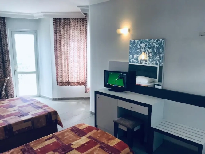 Standard Twin room with view