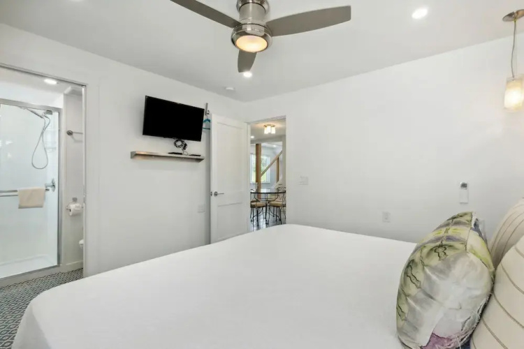 Blueberry Dunes Beach Cottage - Pet Friendly - Pool