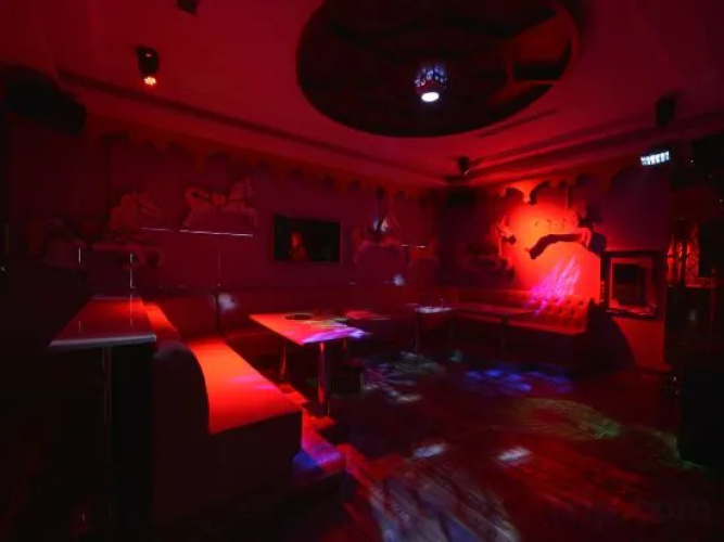 Knight's Hotel Europark Resort