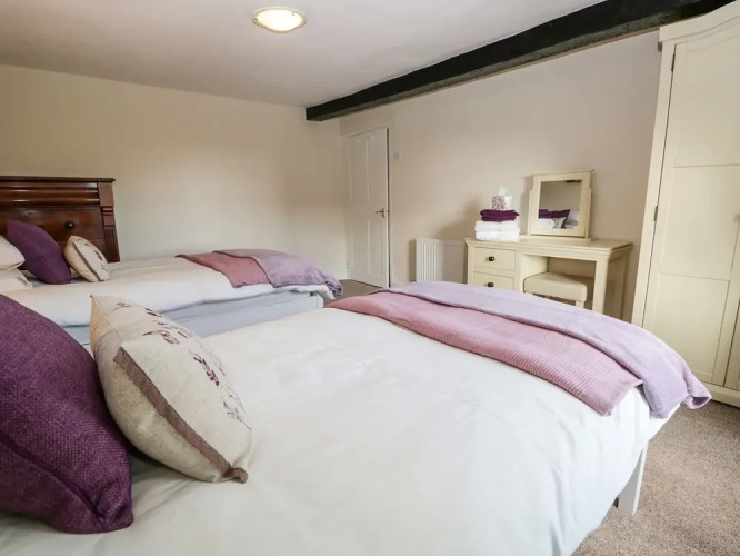 1 Court End Cottage