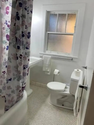 Cozy Private Rooms near UC Berkeley