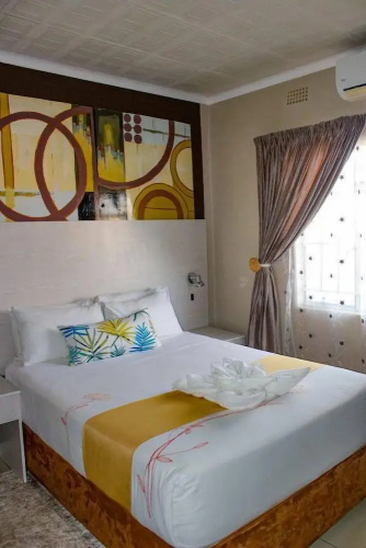 3 Doves Guest House