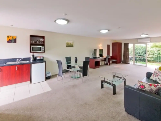 Executive Family Studio
