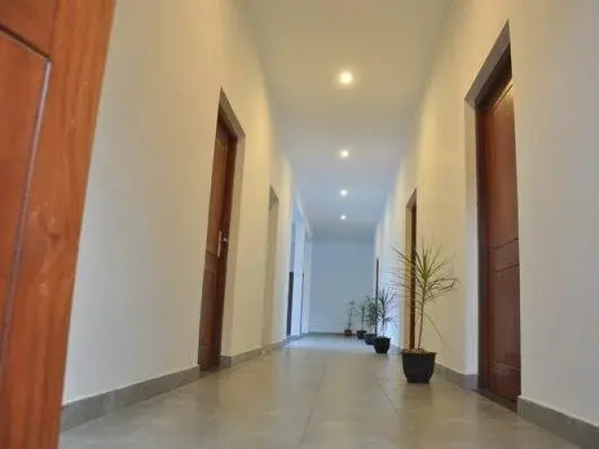 Aarya Hotel