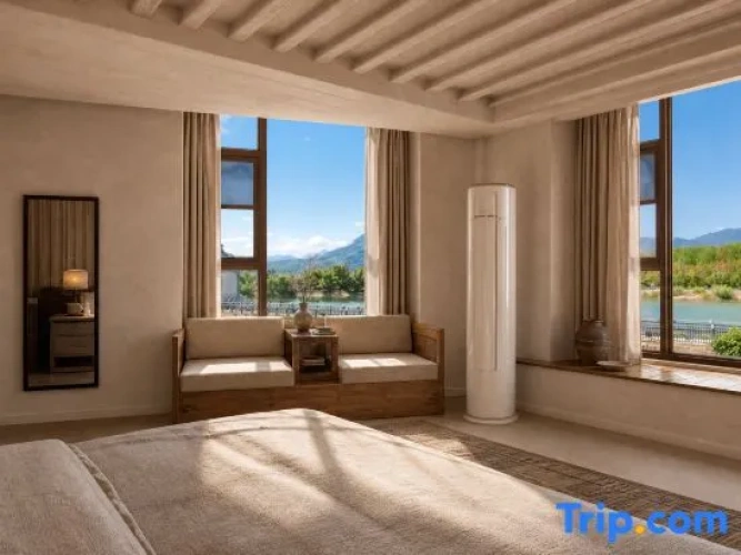 Standard Double room with lake view