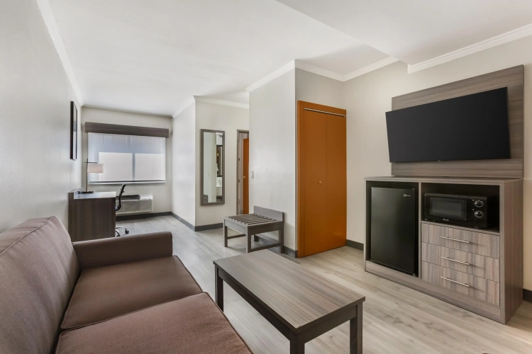 Double Suite
