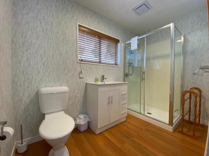 3 Bedrooms Cottage