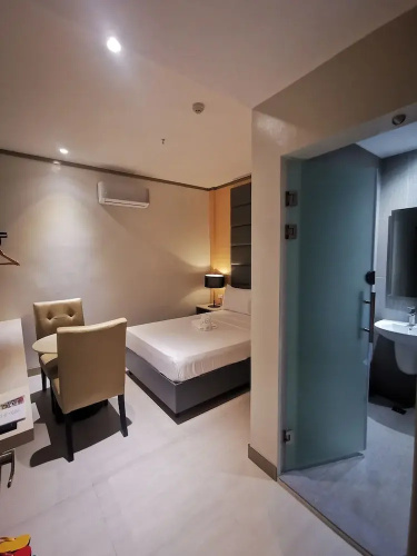 Yes Hotel Pandi Bulacan