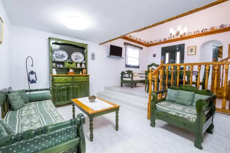 Mertonas Villa