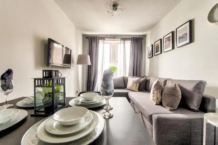 No.5 Serviced Apartment