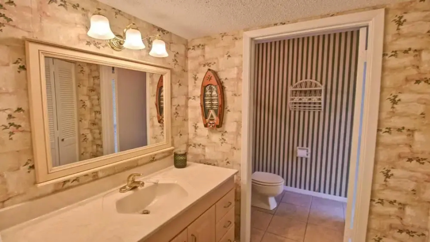 212 LAS Brisas 2 Bedroom Condo