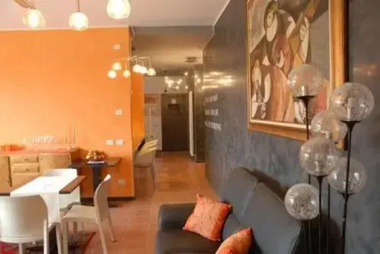 Residenza Cartiera 243