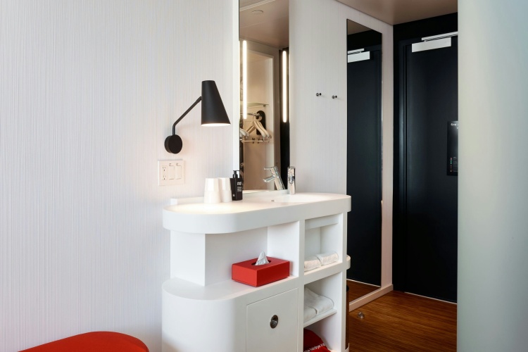 citizenM Seattle Pioneer Square photo 6