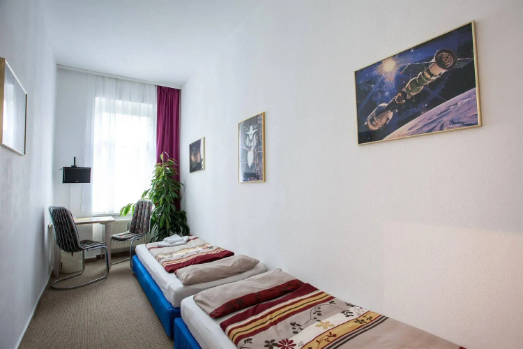 Space Hotel - Campus der Jesco von Puttkamer Schule
