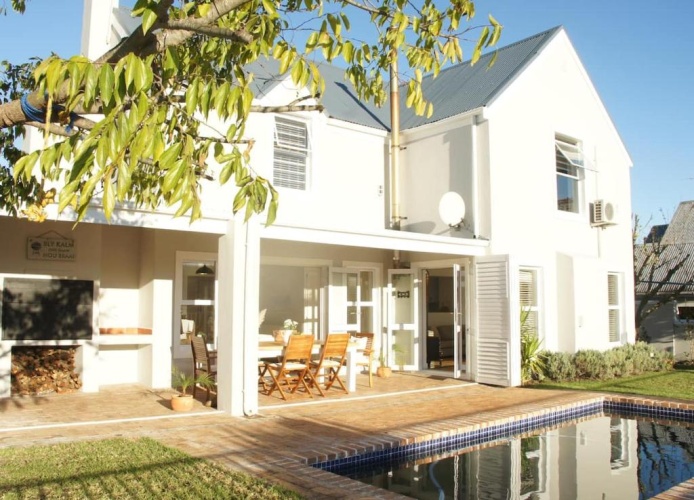 3 Bedrooms Cottage