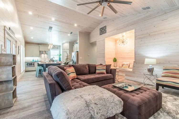 436 Sea Shell House
