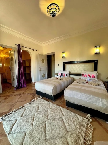 Classic Twin room with garden view
