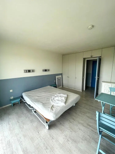 Cozy One-bedroom Apartment With sea View