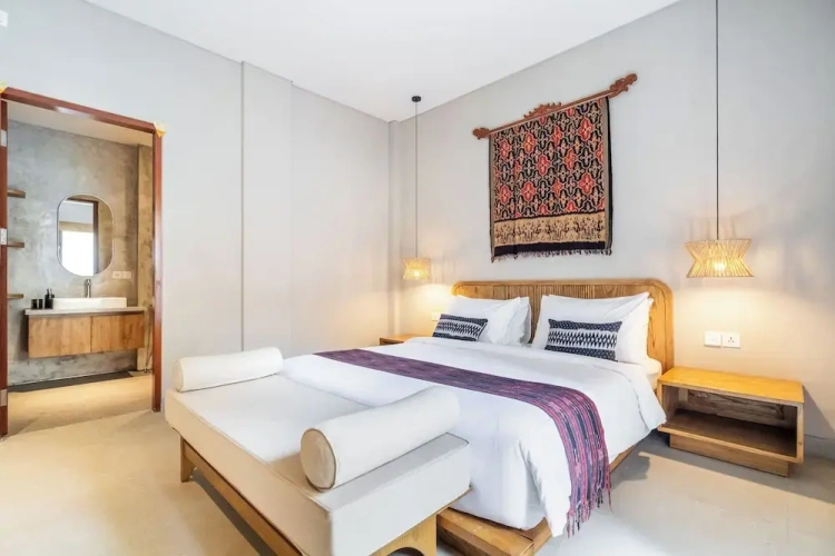 Deluxe Double room with pool view